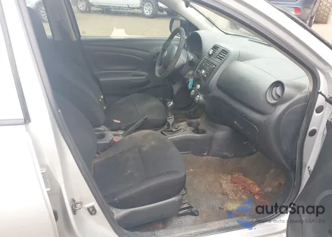 2014 Nissan Versa 1.6 S z USA, uszkodzony, nr VIN 3N1CN7APXEL804340